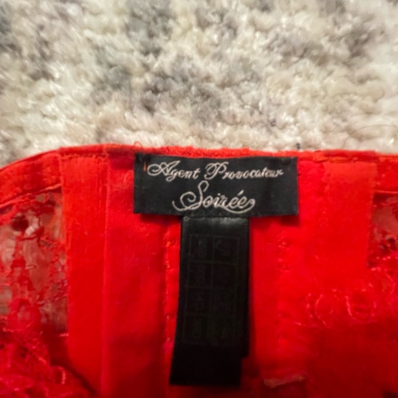 Agent Provocateur Soirée Red Adar's Lace & Swarovski Bra with matching thong - Picture 5 of 12